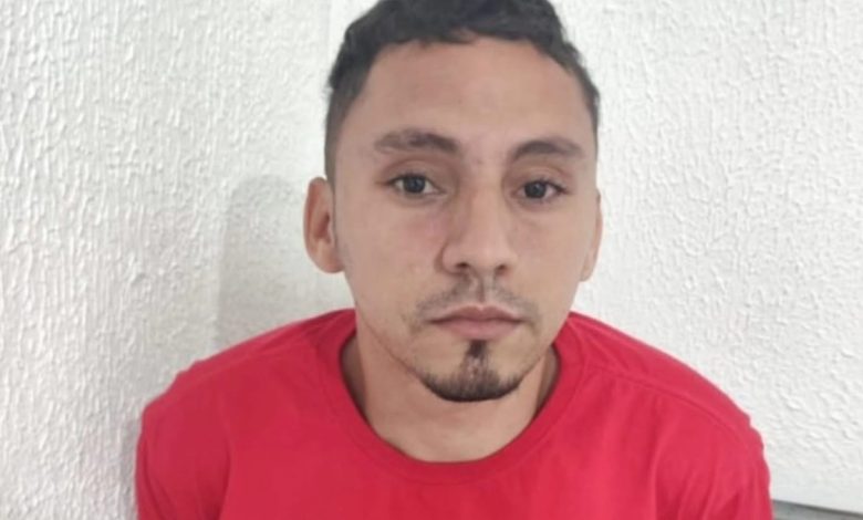 Suspeito de tentativa de assalto a carro-forte morre após ser baleado em Campina Grande Suspeito de tentativa de assalto a carro-forte morre após ser baleado em Campina Grande